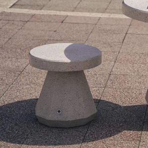 sgabello design originale 1