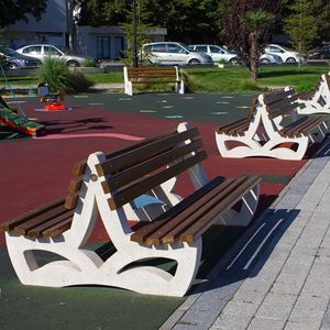 panca per spazi pubblici contemporanea 1