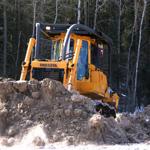 bulldozer cingolato