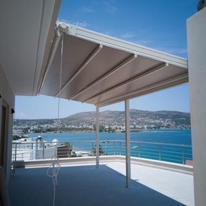pergola addossata