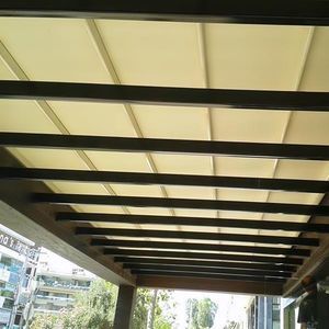pergola addossata