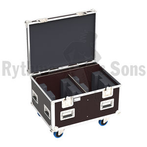 flight-case con rotelle