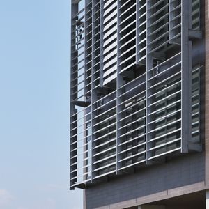 frangisole in alluminio 1