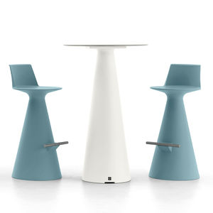 sgabello contemporaneo