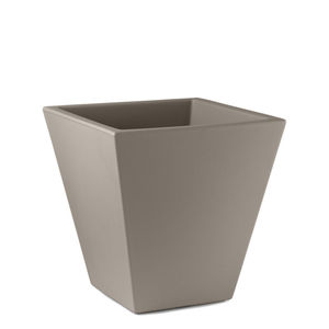 vaso da giardino in polietilene 1