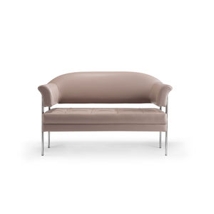 divano chesterfield 1
