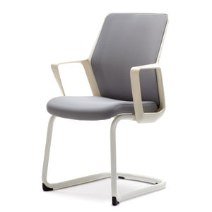 sedia visitatore contemporanea