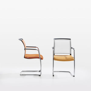 sedia visitatore contemporanea