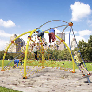 struttura d'arrampicata per parco giochi