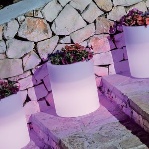 vaso da giardino in polietilene