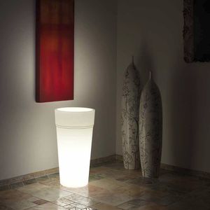 vaso da giardino in plastica