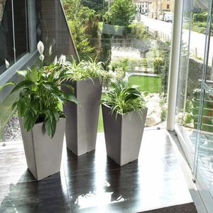 vaso da giardino in plastica 1