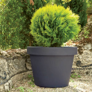 vaso da giardino in polietilene rotostampato 1