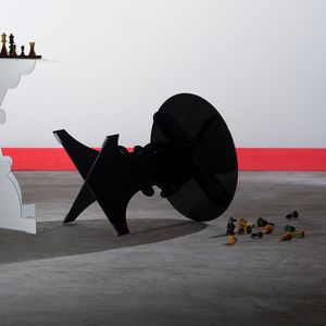 tavolo d'appoggio contemporaneo
