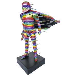 scultura in metallo