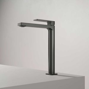 miscelatore per lavabo 1