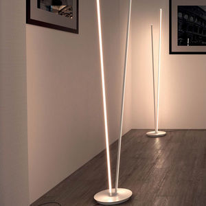 lampada da pavimento