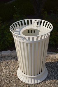portarifiuti pubblico
