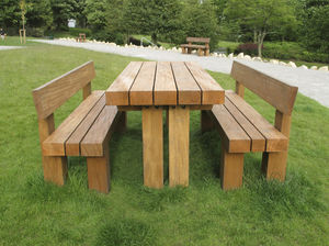 tavolo da picnic moderno / in legno / rettangolare / per spazio pubblico