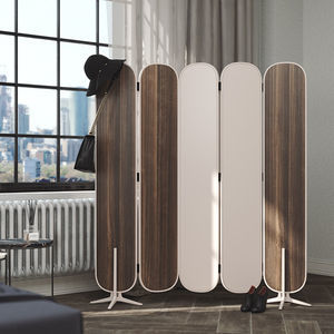 separatore di spazi in legno