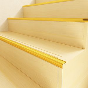 profilo per gradini in alluminio