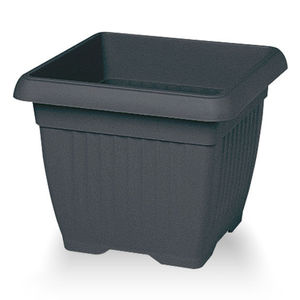 vaso da giardino in plastica riciclata