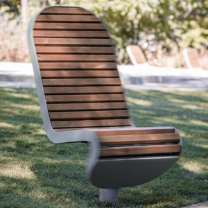 sedia moderna / girevole / in pino / in acciaio con rivestimento a polvere