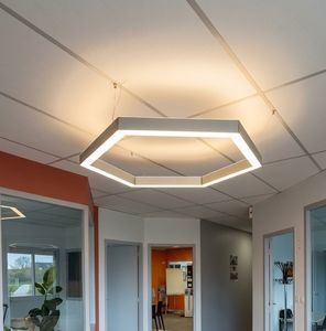 luce a sospensione 1
