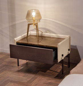 comodino moderno / in pelle / impiallacciato in legno / in marmo