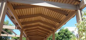 pergola autoportante / in legno composito / con copertura in legno / contract