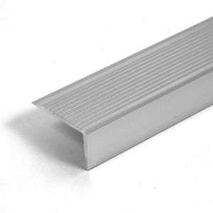 profilo per gradini in alluminio