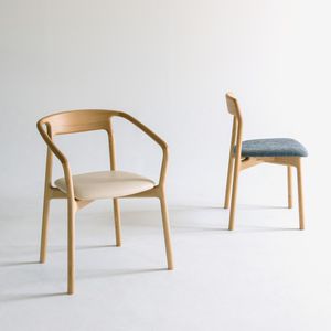 sedia da pranzo contemporanea 1