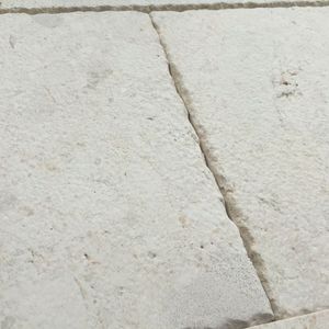 pavé in pietra calcarea