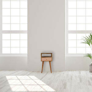 comodino in stile scandinavo