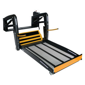 piattaforma elevatrice per sedia a rotelle 1