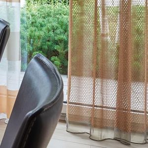 tendina voile con motivi geometrici
