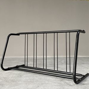 rastrelliera per biciclette a pavimento