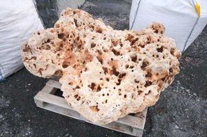 blocco in pietra per esterni