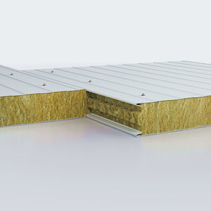 pannello per coperture a falde 1