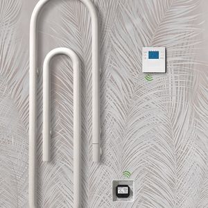 scaldasalviette ad acqua calda