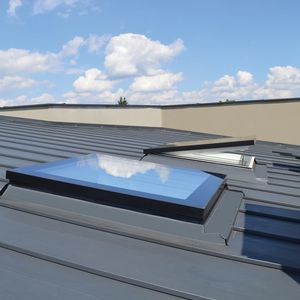 finestra da tetto in uPVC 1