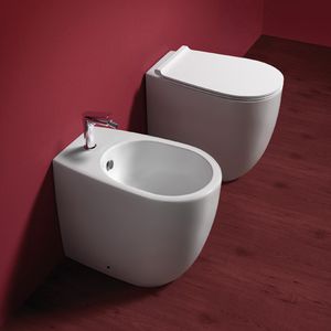 bidet in ceramica