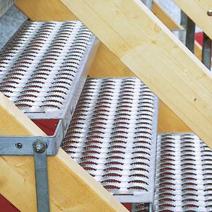 grigliato in acciaio galvanizzato 1