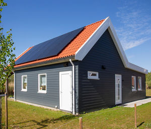 rivestimento di facciata a doghe