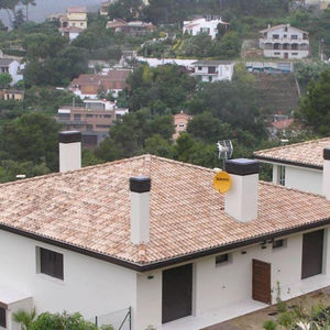 tegola portoghese / in terracotta