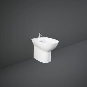 bidet in ceramica