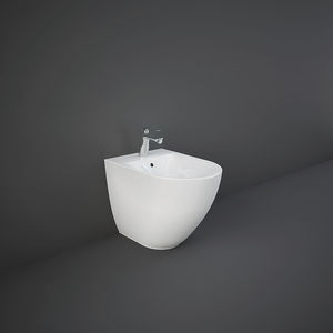 bidet in ceramica