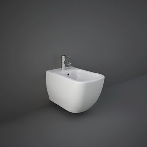 bidet sospeso