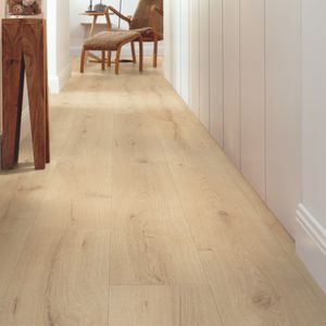 pavimento laminato in HDF / flottante a clic / aspetto legno / contract