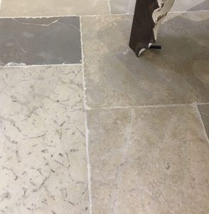 lastricato in pietra naturale